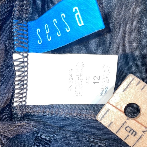 Women's Black Halter Bikini‎ Set - Picture 7 of 7